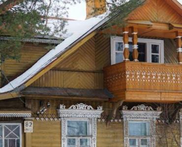 Zimowa tarcza dla Twojego balkonu: sprytne sposoby na bezpieczne przezimowanie roślin