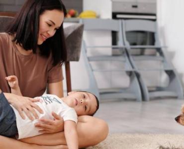 Porządek mimo małych huraganów: 17 prostych trików na ogarnięty dom z dziećmi